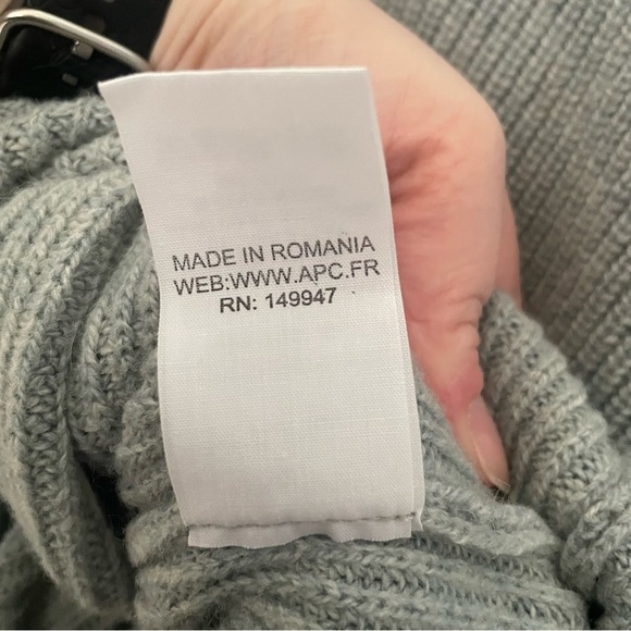 A.P.C. Rue Madame Paris APC Women's Crew Knit Sweater 100% Camel Wool XL Blue - Picture 4 of 7